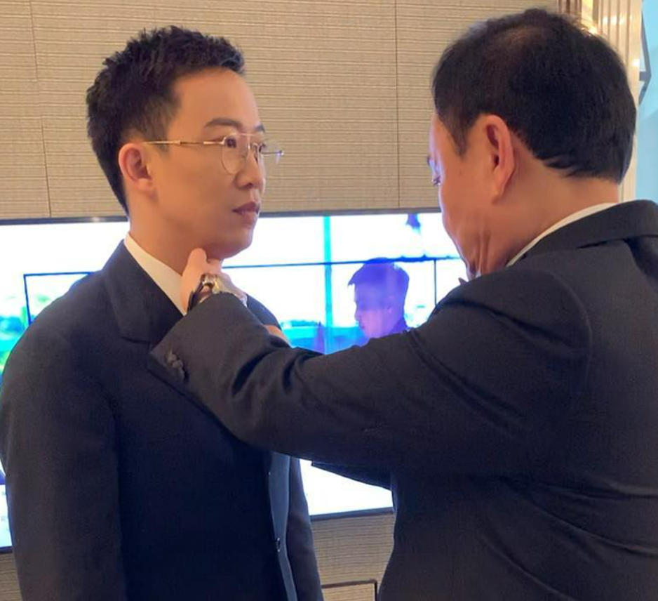 他信和儿子