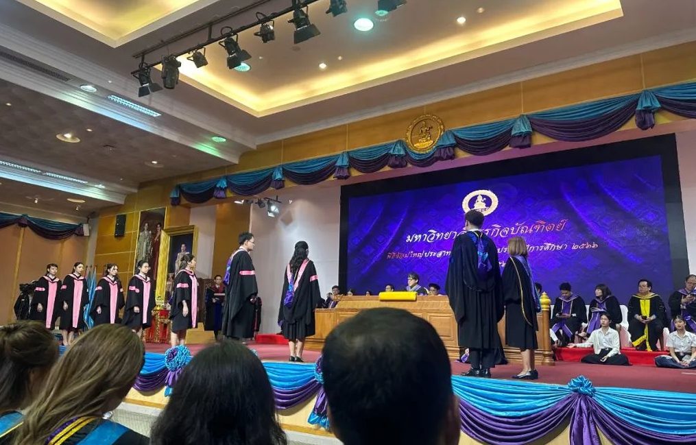 博仁大学毕业典礼