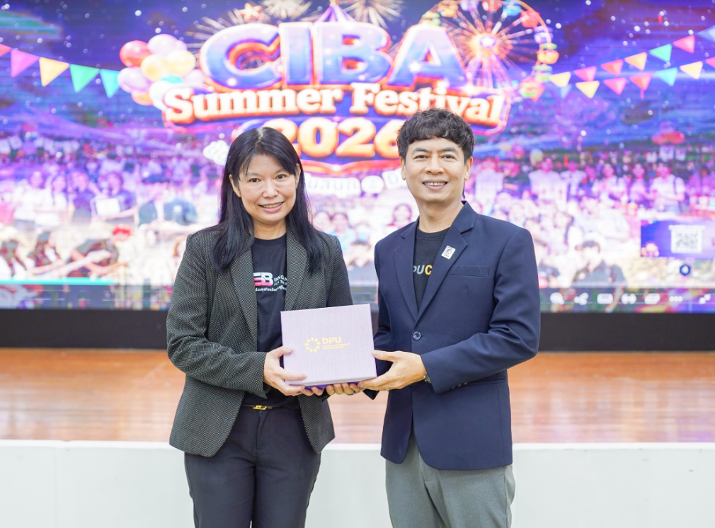 DPU 联手政府储蓄银行（GSB）举办第3届夏季节，借用 Real-World Business（真实世界商业）模型，将一年级学生培养成企业家，学习真实的经营管理，在校园内创造收入