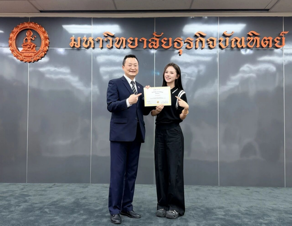 大美女袭来！！！------我通过校招找到了在曼谷的好工作！