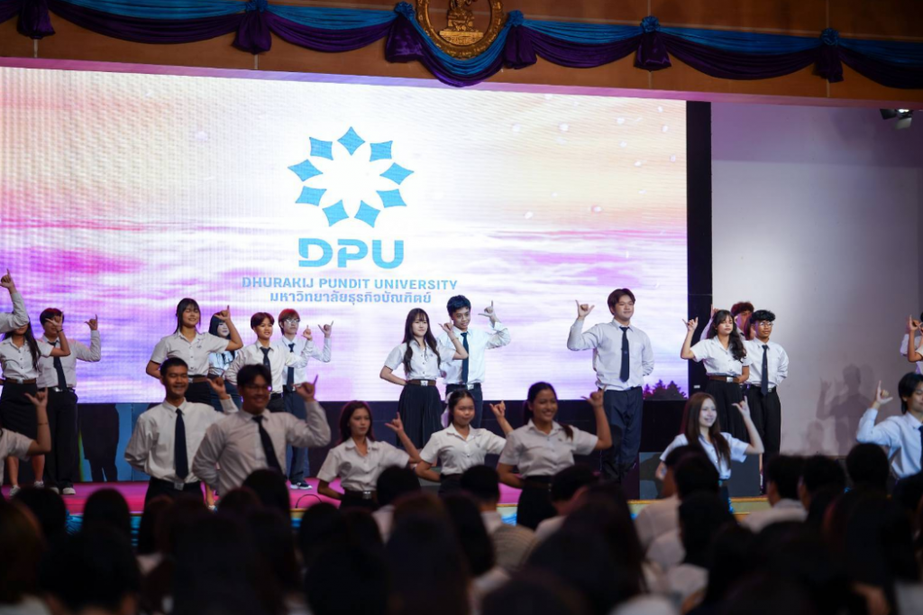 DPU开启2026级新生入学季:以“探索潜能”为核心,将学习与真实体验相结合,培养AI能力与“DPU六大DNA”,助力学生迈向未来职场 DPU开启2026级新生入学季:以“探索潜能”为核心,将学习与真实体验相结合,培养AI能力与“DPU六大DNA”,助力学生迈向未来职场