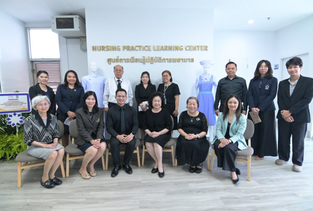DPU护理学院开放参观,迎接苏安杜斯特大学——展示 Nursing Lab 教学模式,连接理论与实践,提升护理学生能力,为进入真实医疗机构实习做好准备 DPU护理学院开放参观,迎接苏安杜斯特大学——展示 Nursing Lab 教学模式,连接理论与实践,提升护理学生能力,为进入真实医疗机构实习做好准备