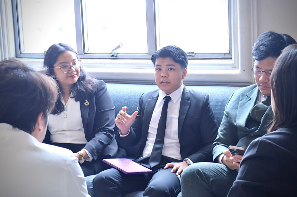 DPU国际学院展现学生潜能:凭真实商业课题斩获国际CWIE优秀奖,助力业务拓展APAC市场 DPU国际学院展现学生潜能:凭真实商业课题斩获国际CWIE优秀奖,助力业务拓展APAC市场
