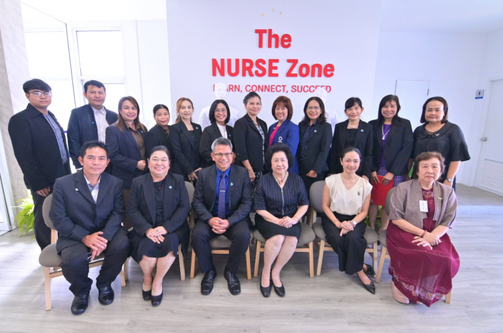 DPU护理学院向加拉信大学分享护理实验室（Nursing Lab）建设模式，推动护理教学向“能力导向”升级