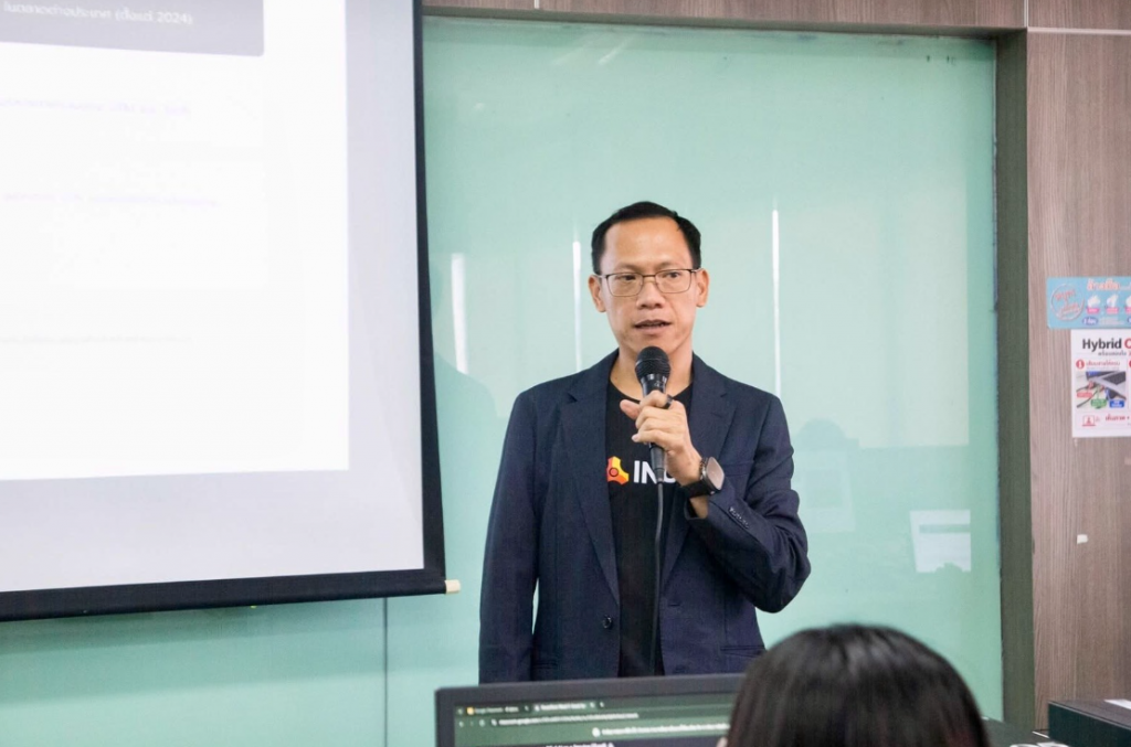 泰国博仁大学会计学院邀请科技企业 CEO 与优秀校友分享 AI 应用思维,提升新一代会计人才能力,助力企业发展 泰国博仁大学会计学院邀请科技企业 CEO 与优秀校友分享 AI 应用思维,提升新一代会计人才能力,助力企业发展