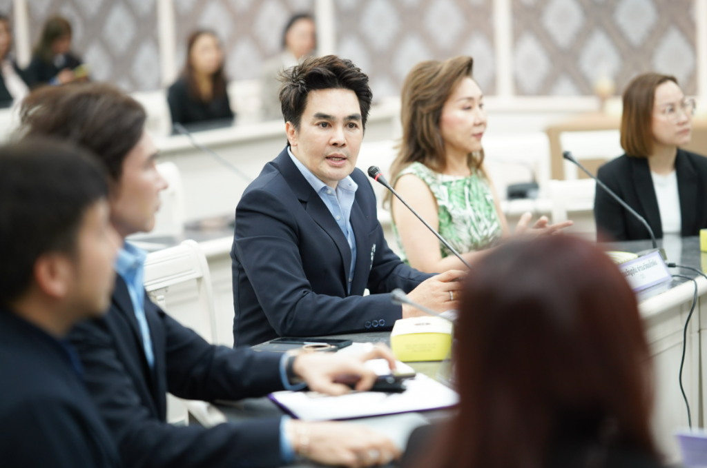 博仁大学携手法国伊夫·黎雪(Yves Rocher),提升学生健康与美容领域专业能力,提供真实职场实习机会,助力对接国际化企业 博仁大学携手法国伊夫·黎雪(Yves Rocher),提升学生健康与美容领域专业能力,提供真实职场实习机会,助力对接国际化企业