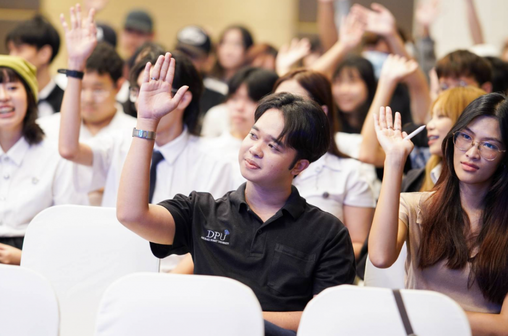 博仁大学人文学院强化学生实习前综合能力：提升专业演讲与跨世代沟通技巧，为职场实践做好准备